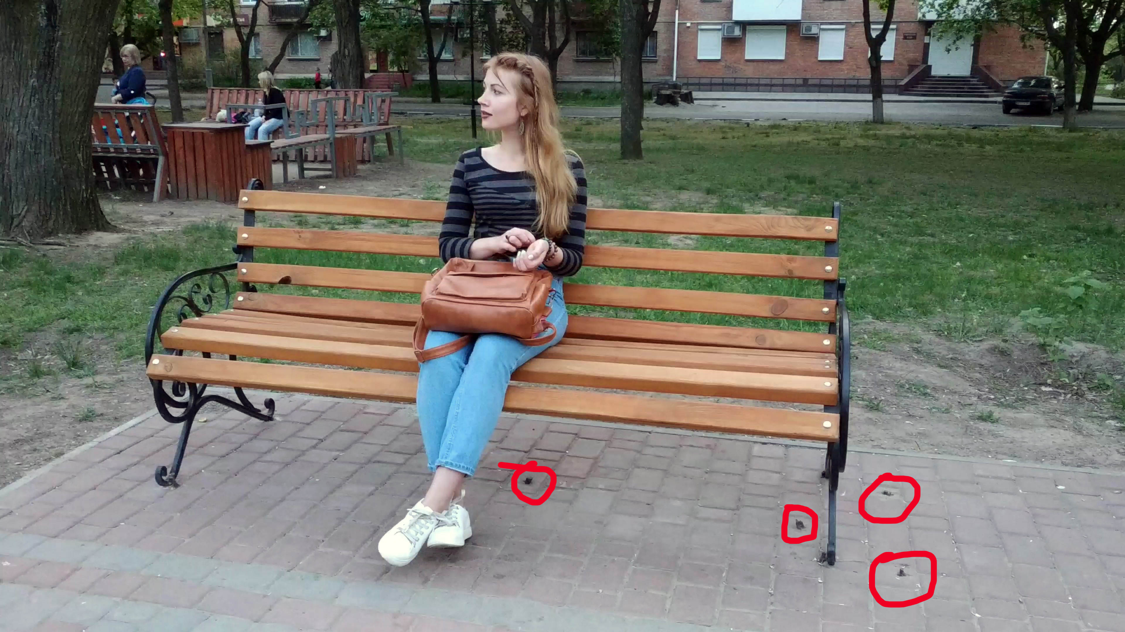 VID_20190429_192644.mp4_snapshot_00.30.427