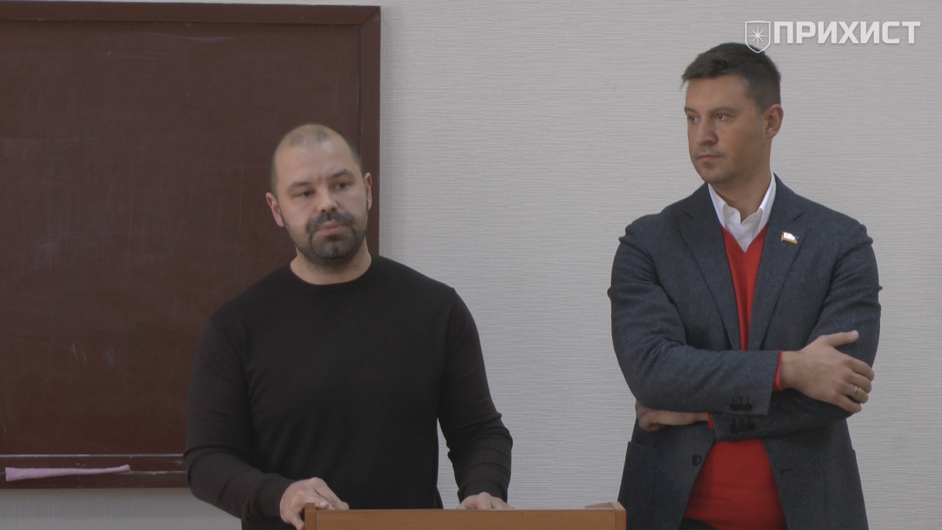 Работа на округе. Народный депутат Денис Герман вновь приехал в Никополь | Прихист 