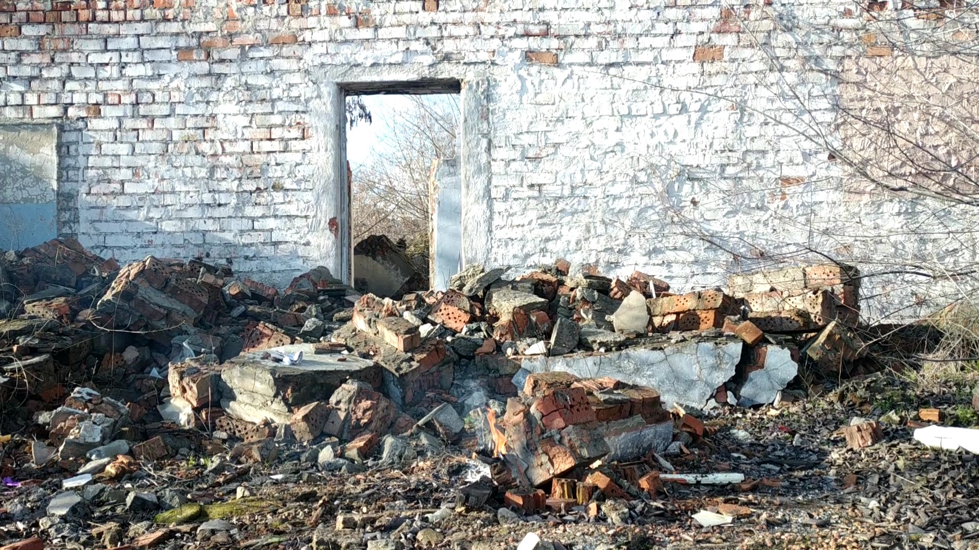 Никополь медленно превращается в свалку строительного мусора | Прихист Никополь медленно превращается в свалку строительного мусора | Прихист