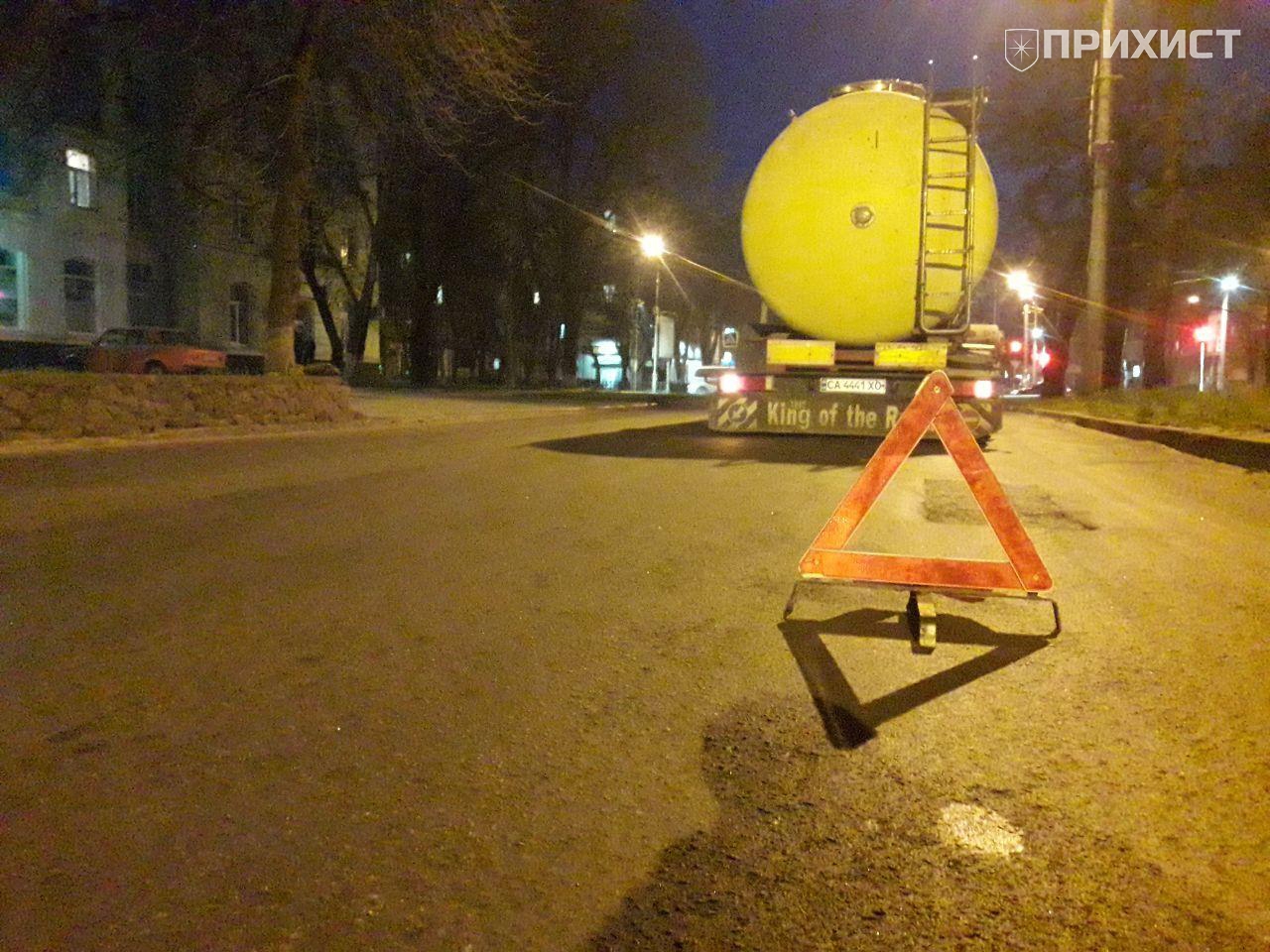 На ул. Героев Чернобыля стоит фура: будьте внимательны | Прихист 