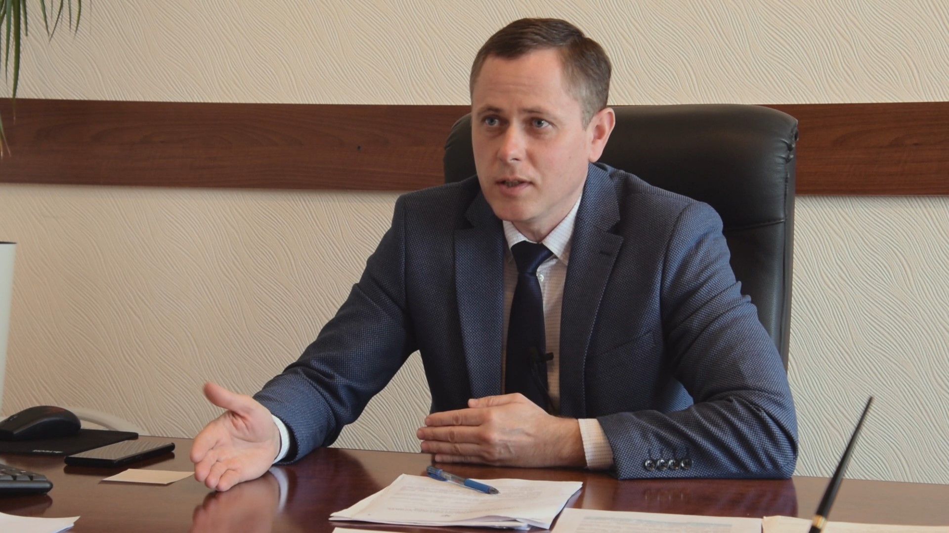 Интервью с Александром Саюк: откроют ли рынки, как выжить предпринимателям в период карантина и достроят ли в Никополе бассейн | Прихист 