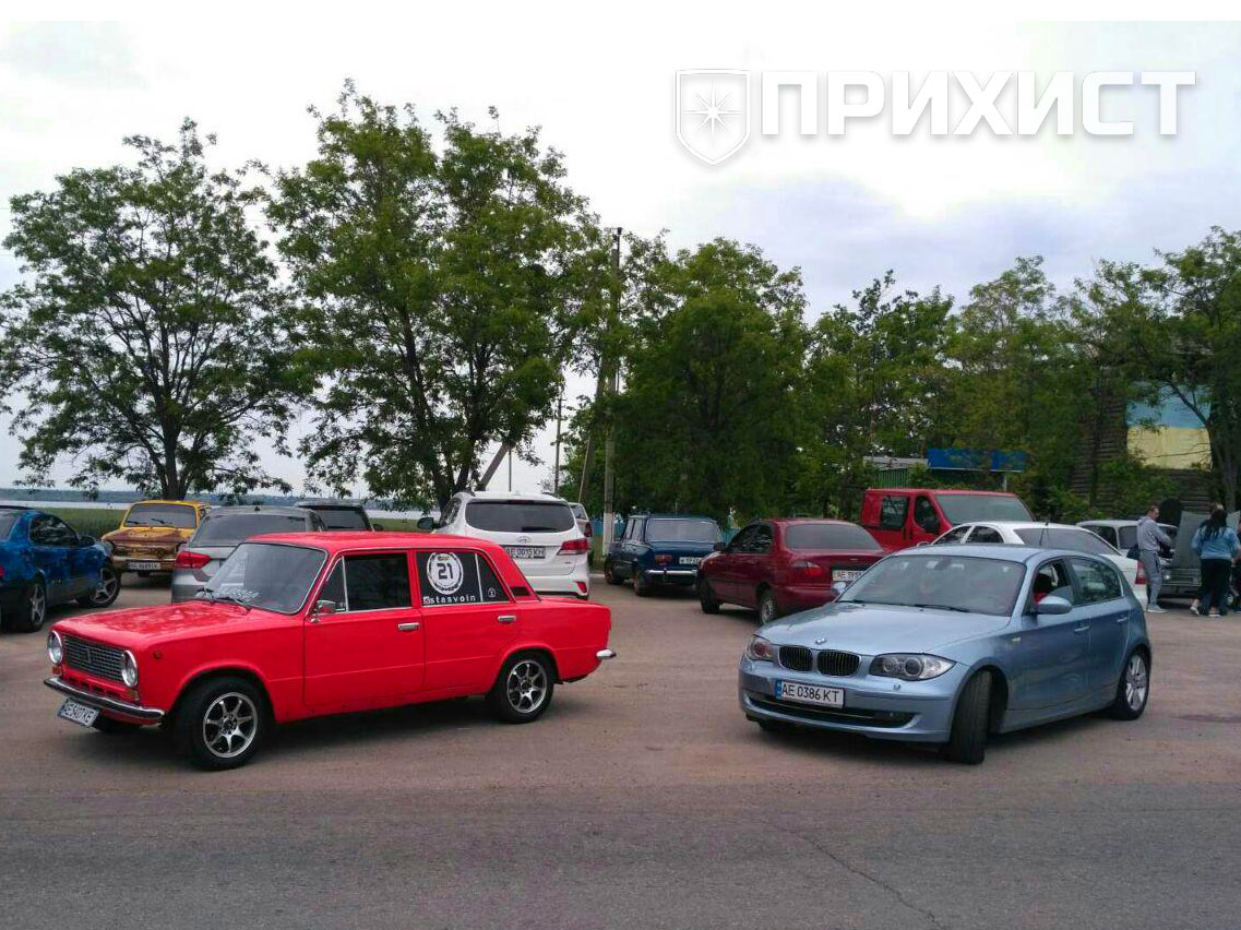 В Капуловке проходят гонки на трассе | Прихист 