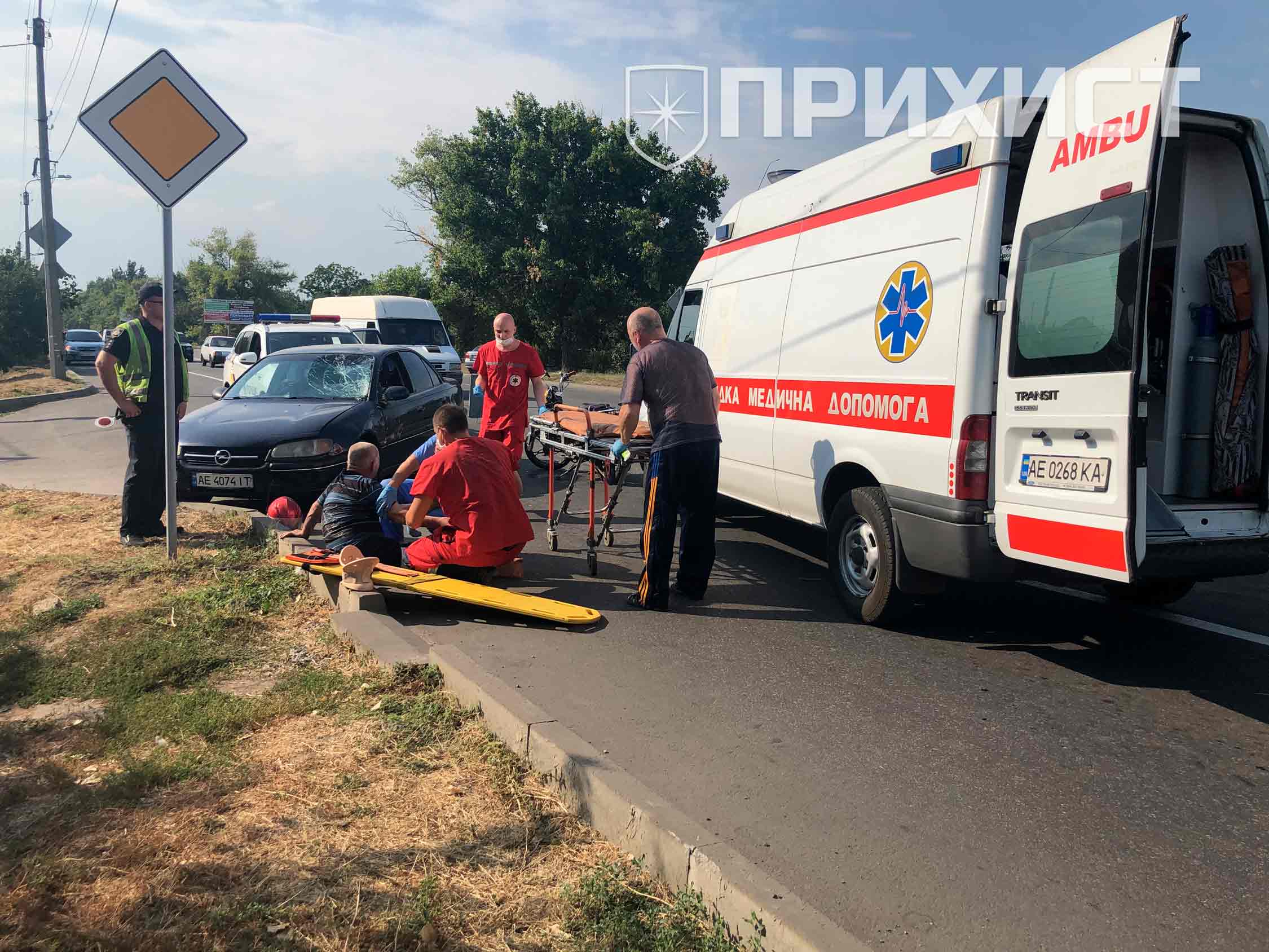 Авария на ул. Херсонская: пострадал водитель мопеда | Прихист Авария на ул. Херсонская: пострадал водитель мопеда | Прихист