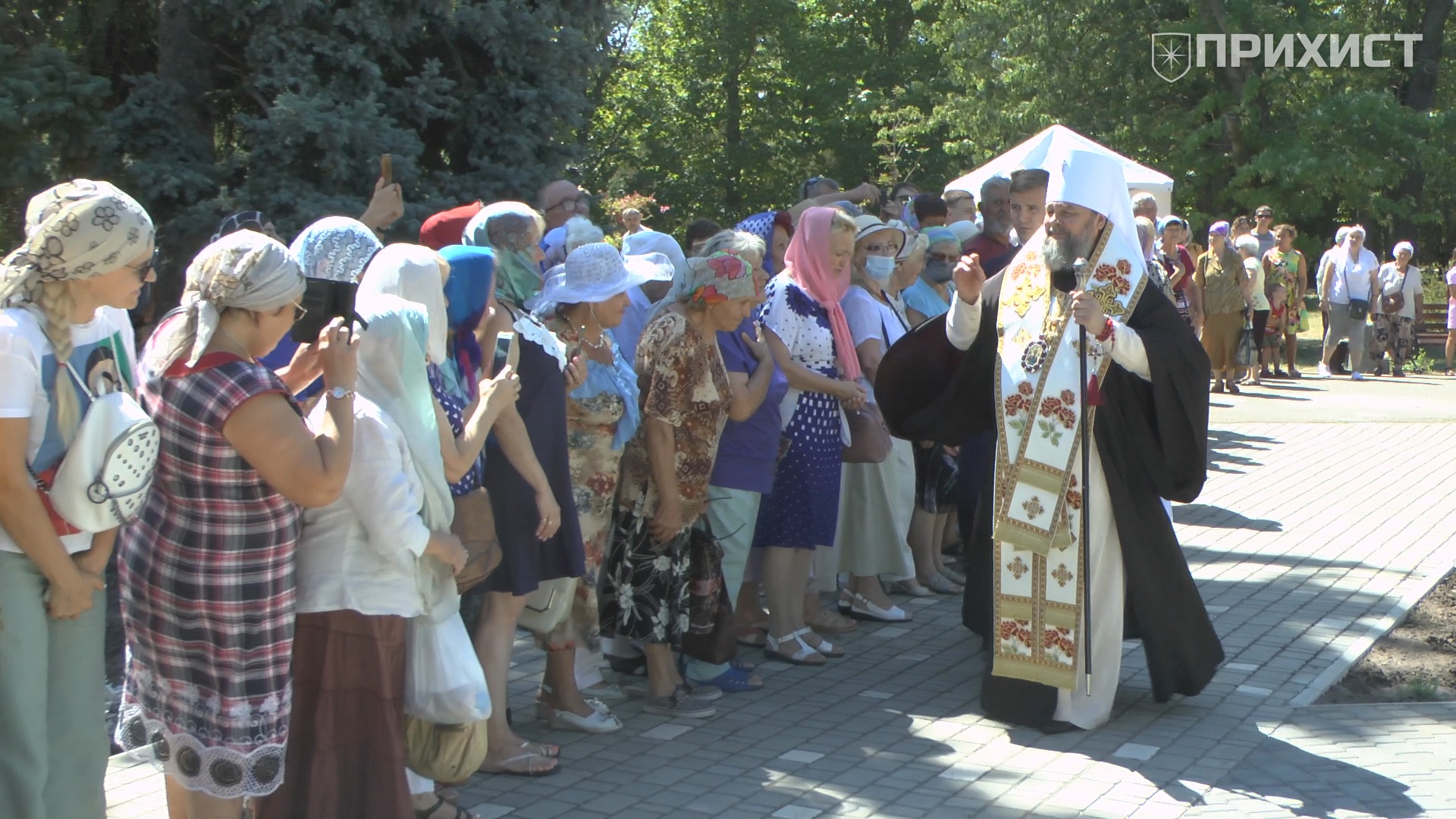 Освящение звонницы храма в честь св. Петра и Февронии | Прихист Освящение звонницы храма в честь св. Петра и Февронии | Прихист