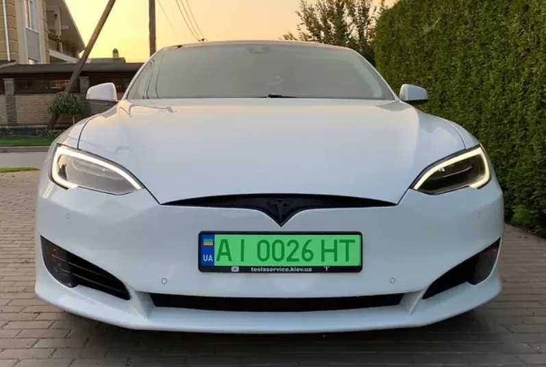 В Украине начали выдавать «зеленые» номера для автомобилей | Прихист 