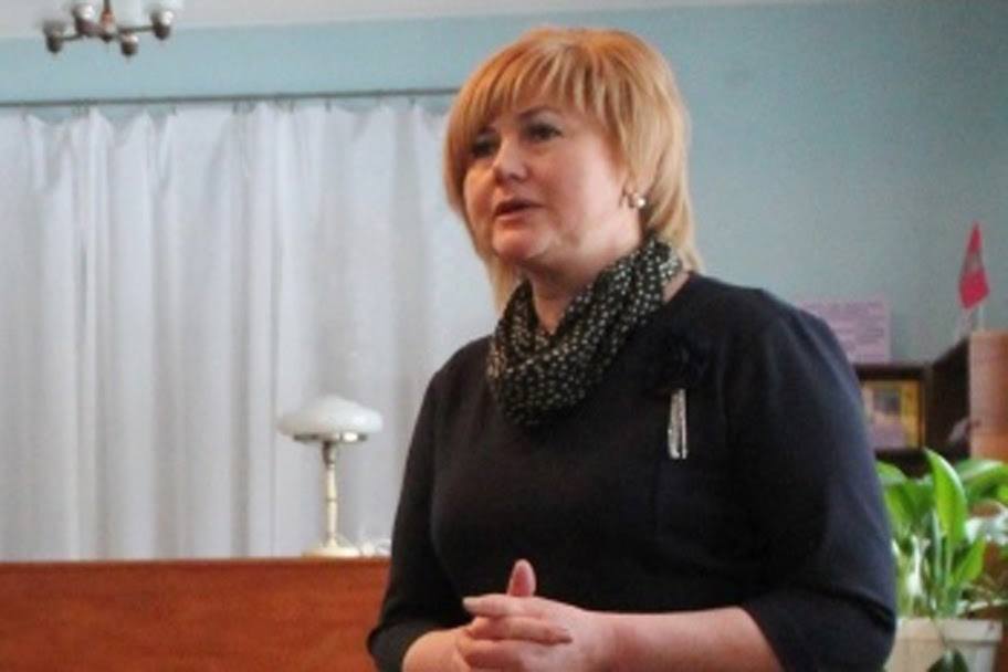 На Днепропетровщине мэр города вновь изменила партию перед выборами | Прихист 