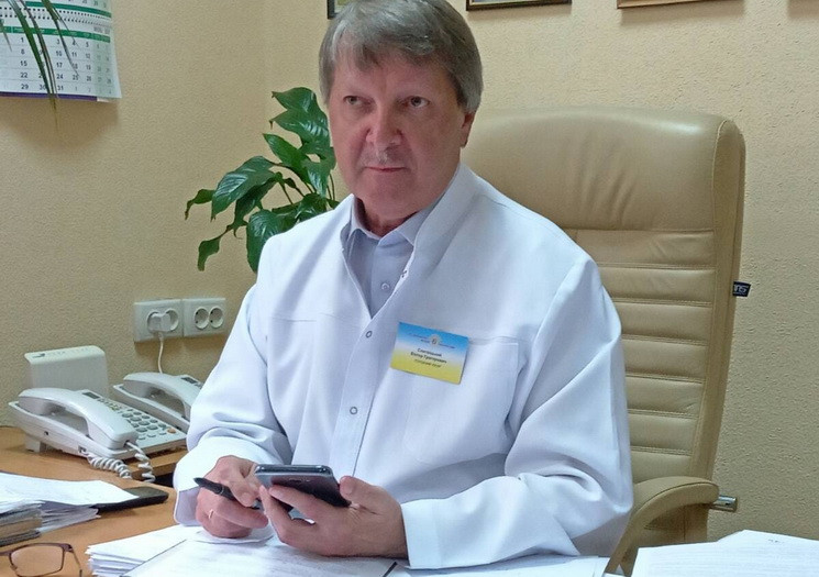 В Днепре от коронавируса умер главный врач детской больницы | Прихист 
