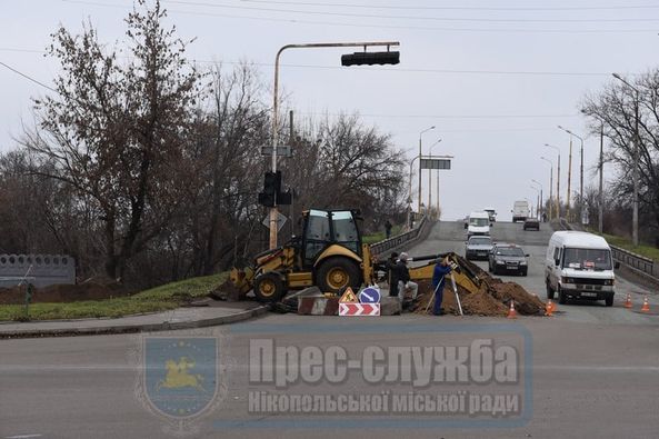 На “горбатом” мосту ведутся ремонтные работы | Прихист 