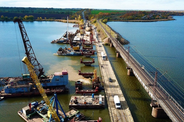 На Днепропетровщине закрывают понтонную переправу рядом с разрушенным мостом | Прихист 