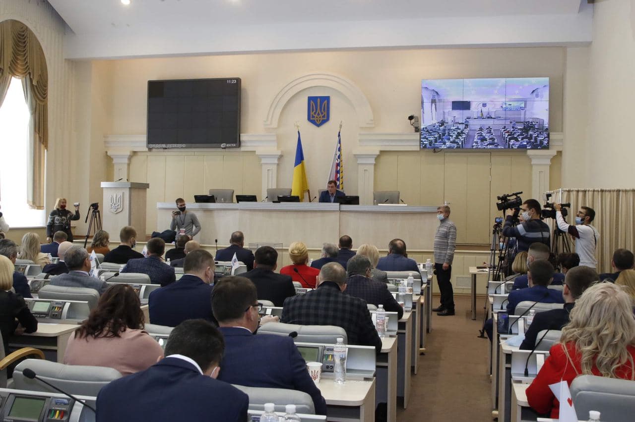 Стало відомо, в яких сферах працюють новообрані депутати Дніпропетровської обласної ради | Прихист 