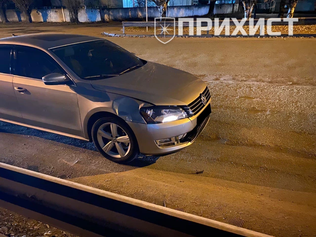 Молодой парень прыгнул под колеса автомобиля около “горбатого” моста | Прихист 