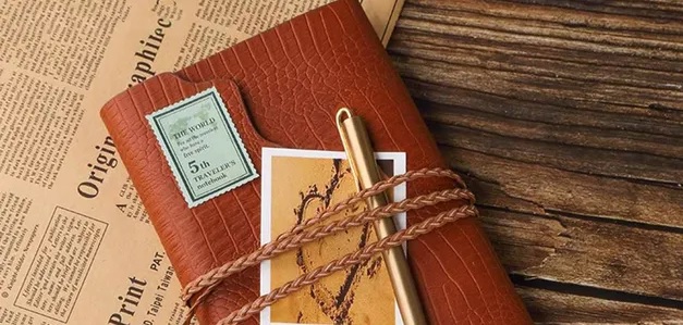 Днепропетровский облсовет закупил альбомы из крокодиловой кожи | Прихист 