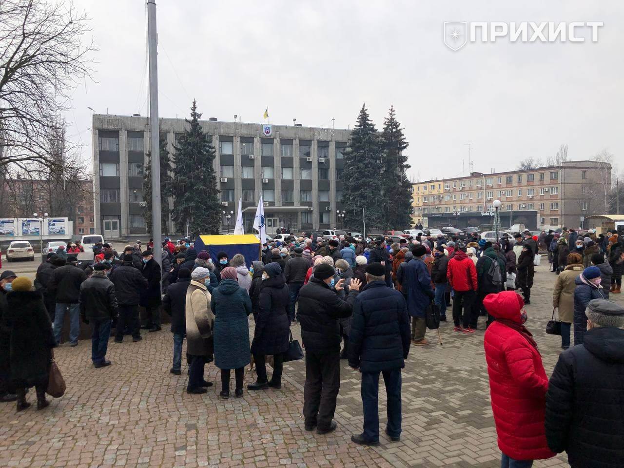 11 января жители Покрова вышли на митинг против поднятия тарифов на газ и электроэнергию | Прихист 