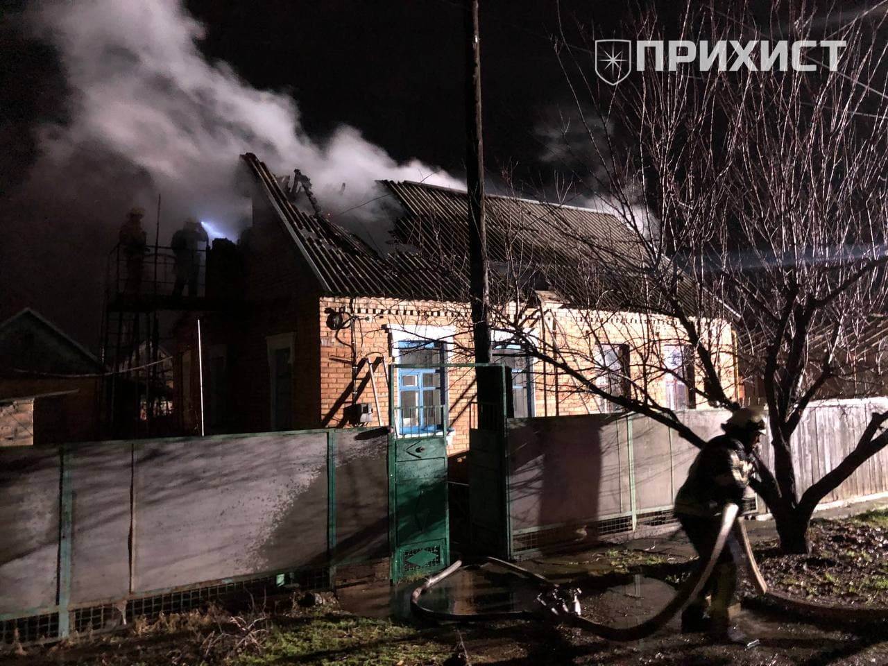 На поселке Северный горел жилой дом | Прихист 