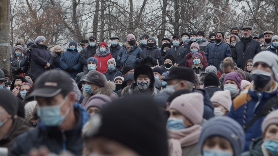 В Марганце сотни людей вышли с требованием вернуть им льготы на электроэнергию | Прихист 