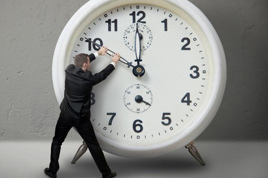 Рада может окончательно отменить перевод часов уже на этой неделе | Прихист 