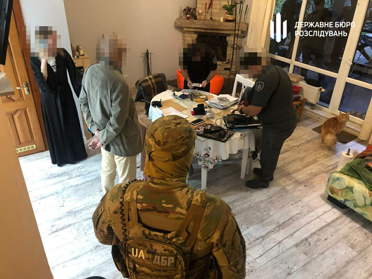 На Дніпропетровщині судитимуть командира військової частини, через якого військовослужбовці замість якісного одягу отримували дешеві аналоги | Прихист 