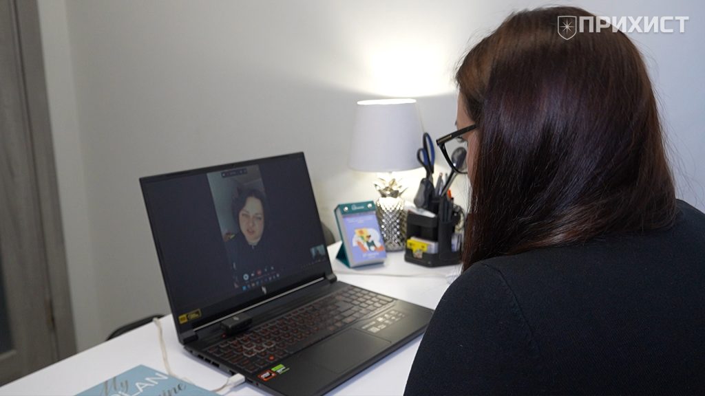 “Аноніми” проти військових: чого не показав блогер | Прихист “Аноніми” проти військових: чого не показав блогер | Прихист