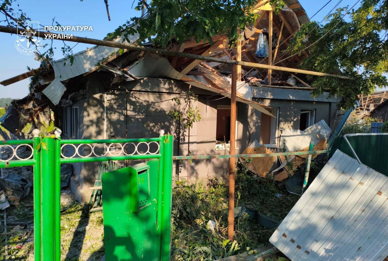 Двоє загиблих і 18 поранених: прокуратура повідомила про наслідки російських атак на Дніпропетровщині | Прихист Двоє загиблих і 18 поранених: прокуратура повідомила про наслідки російських атак на Дніпропетровщині | Прихист