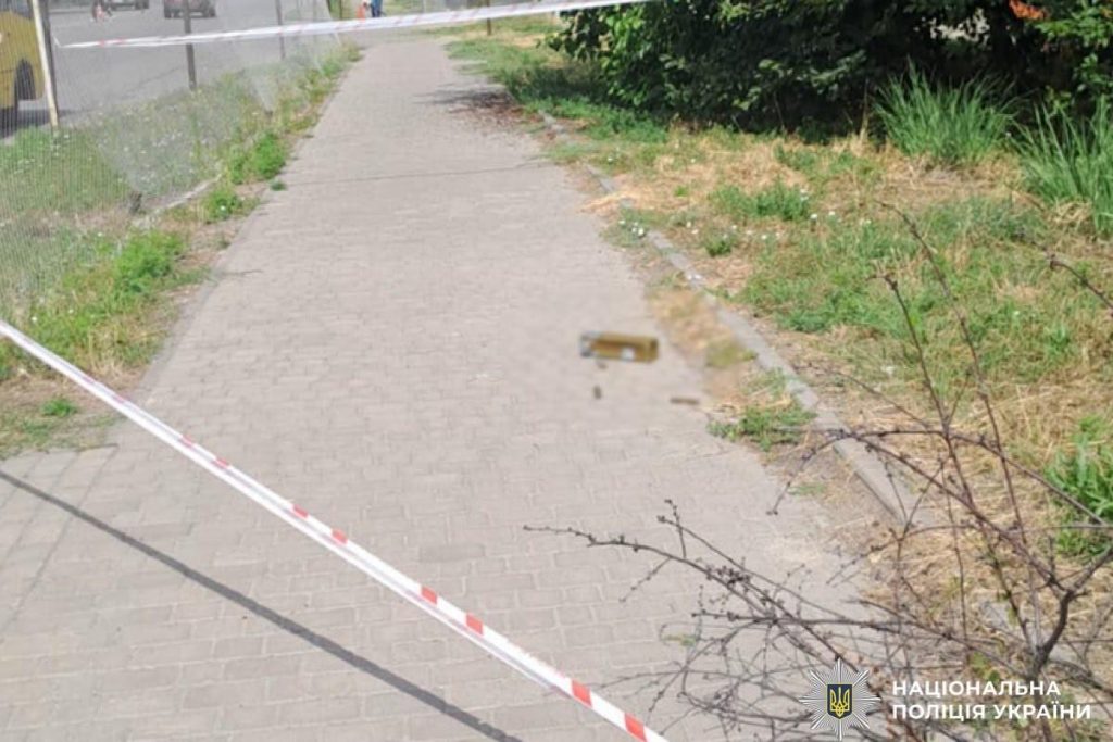 Поліція закликала жителів Нікопольщини бути особливо обережними через вибухонебезпечні предмети | Прихист 