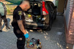 У Кривому Розі викрили групу наркозбувачів, які щомісяця заробляли до 3 млн грн на продажі метамфетаміну | Прихист У Кривому Розі викрили групу наркозбувачів, які щомісяця заробляли до 3 млн грн на продажі метамфетаміну | Прихист
