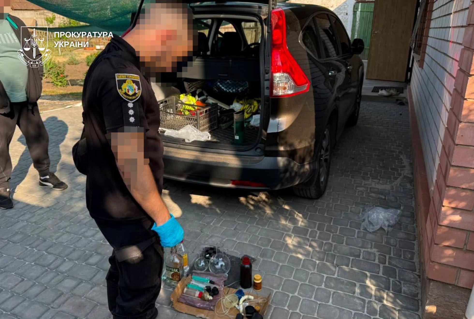 У Кривому Розі викрили групу наркозбувачів, які щомісяця заробляли до 3 млн грн на продажі метамфетаміну | Прихист 