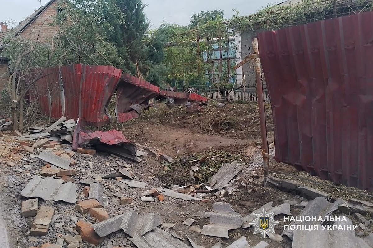 На Дніпропетровщині внаслідок російських атак загинули троє людей, ще один чоловік поранений | Прихист 