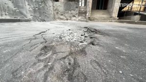 Місто під вогнем: як живе Нікополь під обстрілами | Прихист Місто під вогнем: як живе Нікополь під обстрілами | Прихист